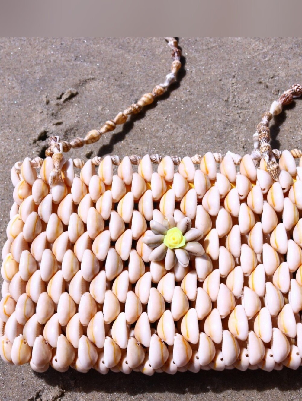 Handcrafted Cowrie Shell Crossbody Bag – Genuine Shell Purse - Picture 9 of 10